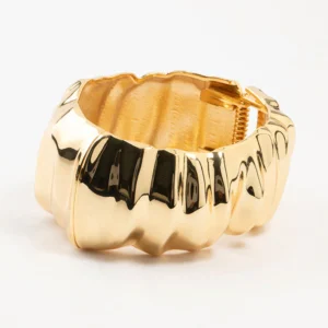 Chunky Ripple Hand Cuff