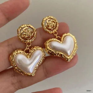 Pearl Heart Drop Earrings with Textured Stud