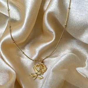 Golden Rose Pendant Necklace – Timeless Floral Accent