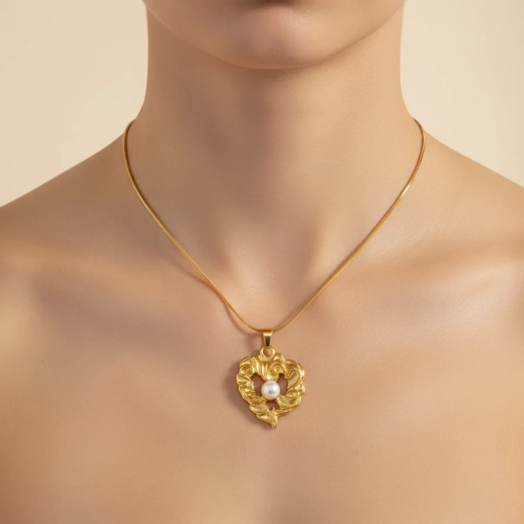 Baroque Heart Pearl Pendant Necklace – Artistic Gold Glow - Image 2