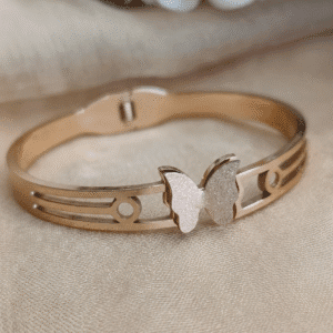 Whimsical Butterfly 18k Gold Bangle – Delicate Openwork Design