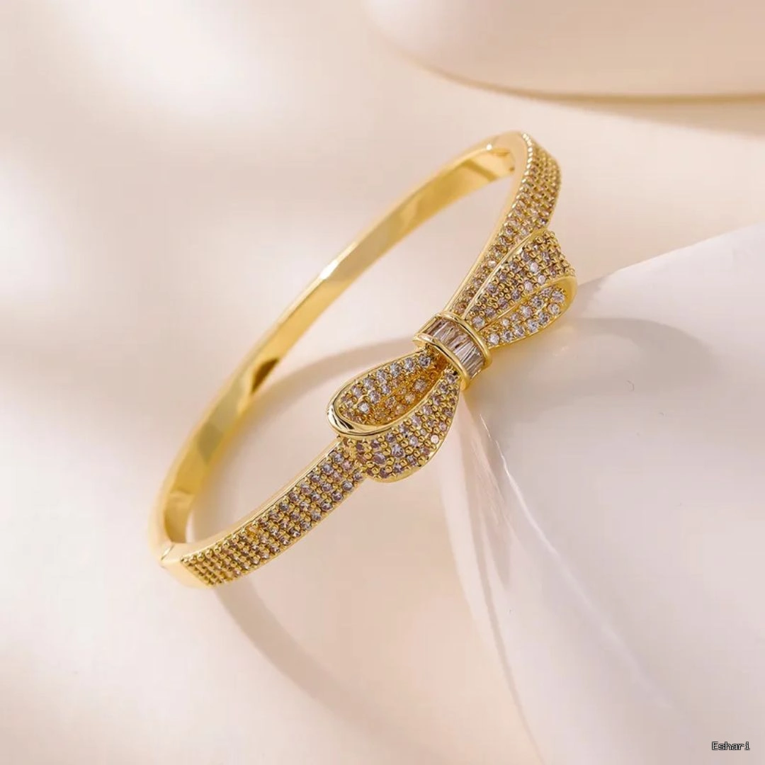 Zircon Bow Gold-Plated Copper Bangle