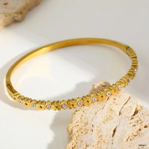 Golden Crystal Petal Adjustable Bracelet